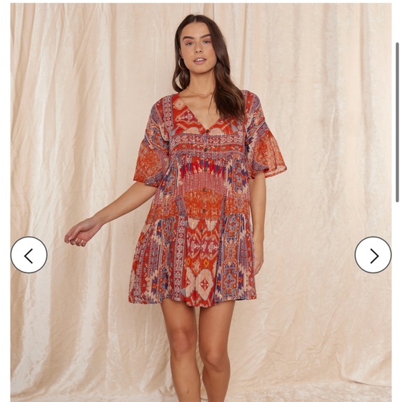 Raga Sunset Flutter Sleeve Dress - Picture 2 of 7